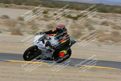 media/Jan-14-2023-SoCal Trackdays (Sat) [[497694156f]]/Turn 9 Inside (11am)/